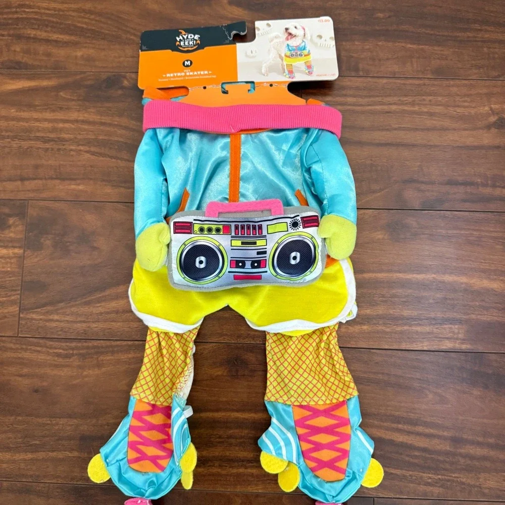 Hyde and Eek Boutique Retro Skater Dog Costume Sz M 80s Roller Skates Boombox